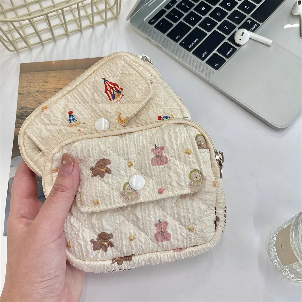Kawaii Cartoon Makeup Pouch π°β¨ | Cute Travel Lipstick & Earphone Organizer Bag ππ - Perfect Gift for Women!