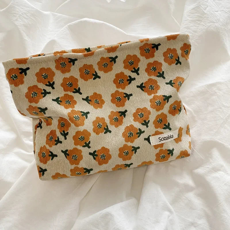 Kawaii Corduroy Flower Makeup Pouch πΈβ¨ | Adorable Travel Cosmetic Bag for Students ππ | Stylish Lipstick & Brush Organizer π