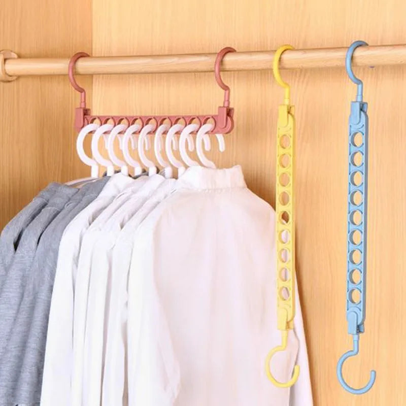Kawaii Heart Pattern Clothes Hangers Set ππ | 10PCS Adorable ABS Coat & Clothing Organizers for Kids & Adults!
