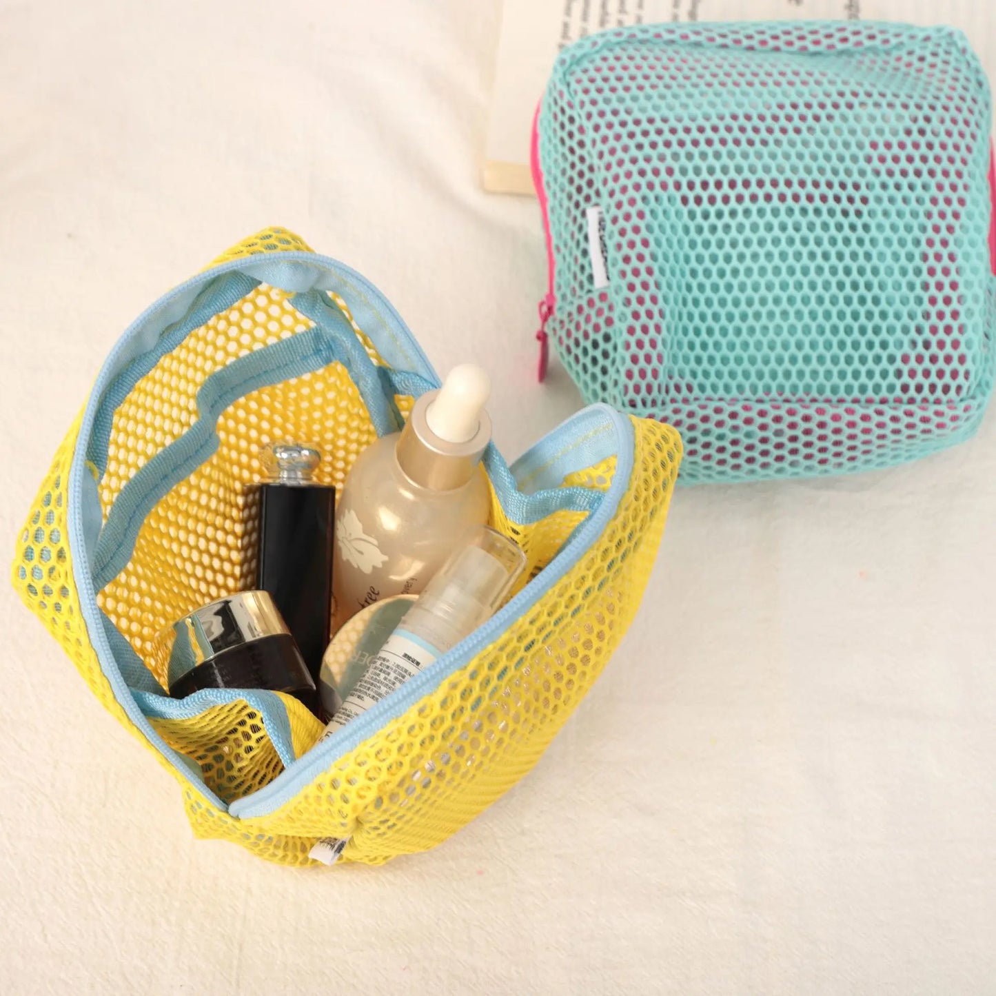 Kawaii Mini Mesh Storage Pouch πβ¨ Cute Zipper Coin Purse & Wash Bag π Perfect for Stationery & Cosmetics! πΎπ