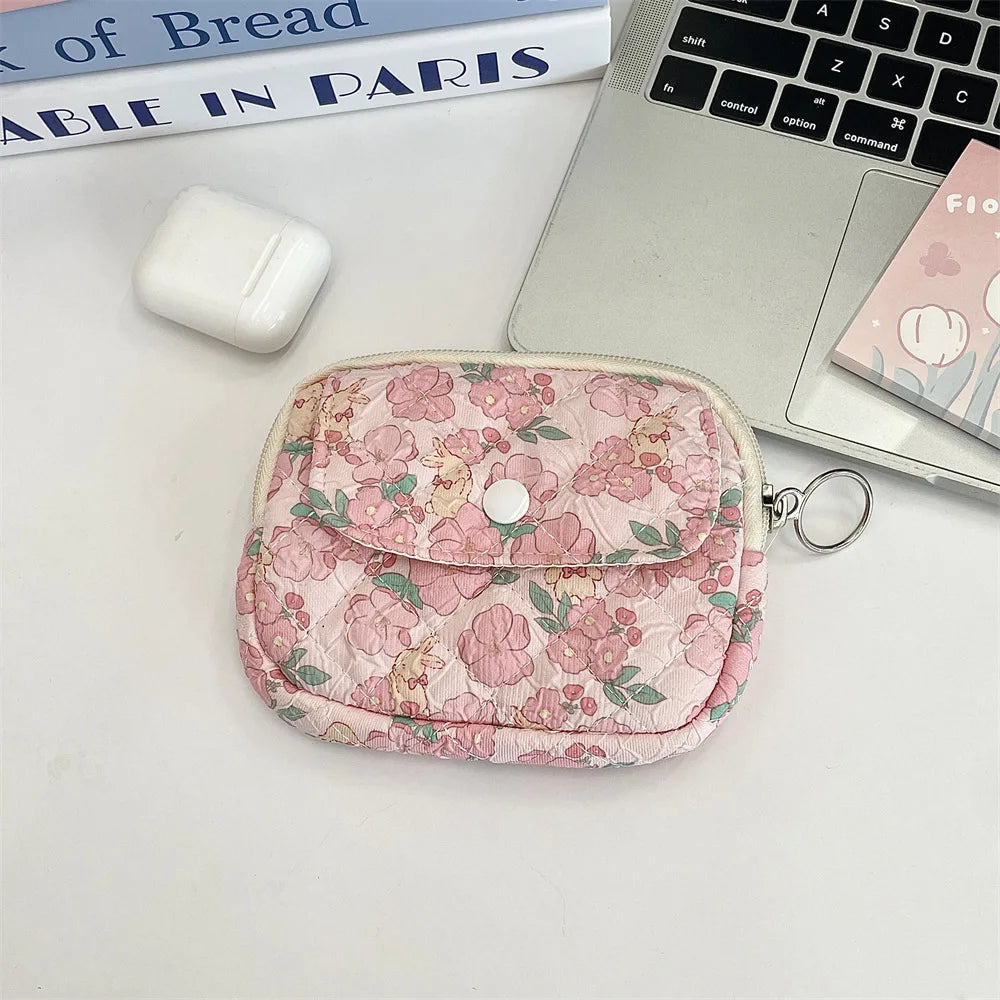 Kawaii Cartoon Makeup Pouch π°β¨ | Cute Travel Lipstick & Earphone Organizer Bag ππ - Perfect Gift for Women!