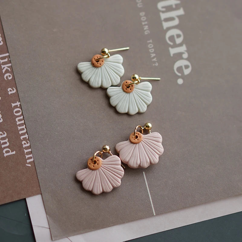 Handmade Pastel Pink Daisy Pattern Polymer Clay Dangle Earrings Set For Women ๐ธ๐