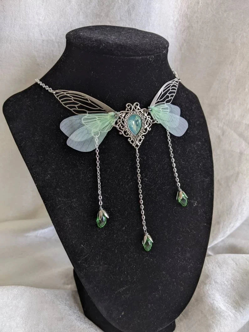 Kawaii Enchanted Faerie Queen Necklace β¨π§ββοΈ with Wing Charm & Crystal Drops πΈπ