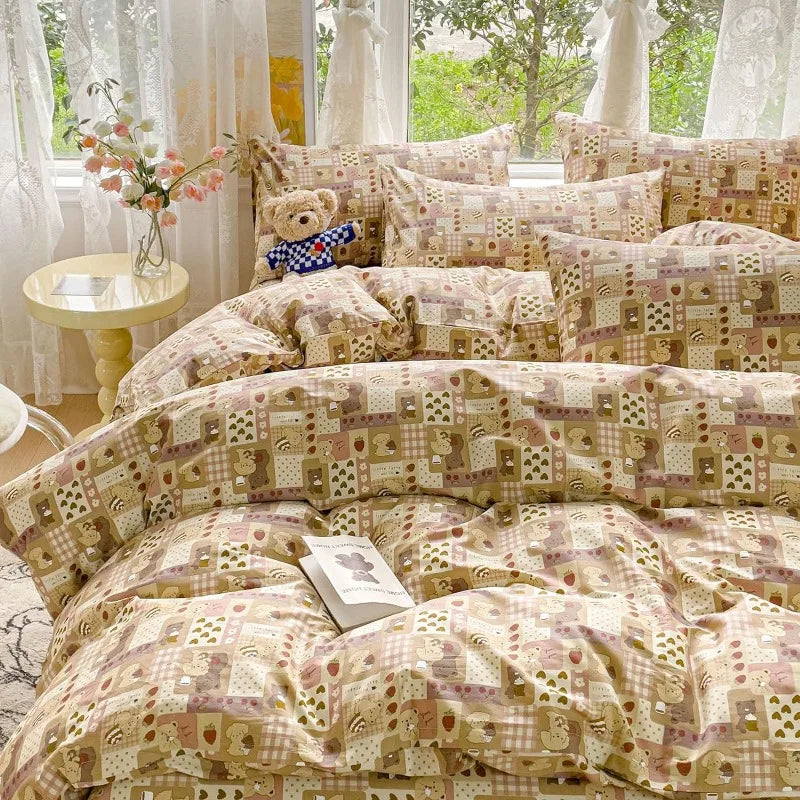 Kawaii Strawberry Dreams Duvet Cover Set - Adorable 3-Piece Cotton Bedding for Cozy Comfort ๐โจ