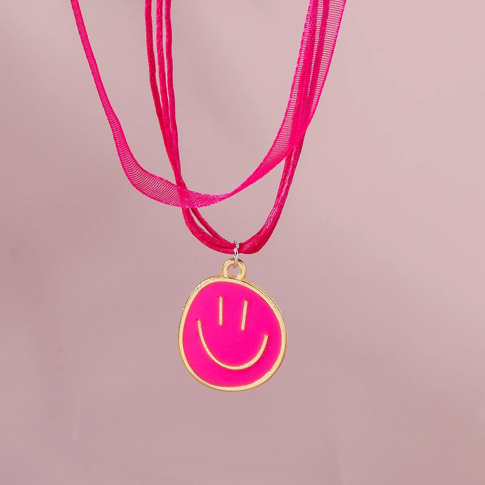 Kawaii Irregular Round Smile Face Necklace πβ¨ - Perfect Gift for BFFs & Kids! ππ