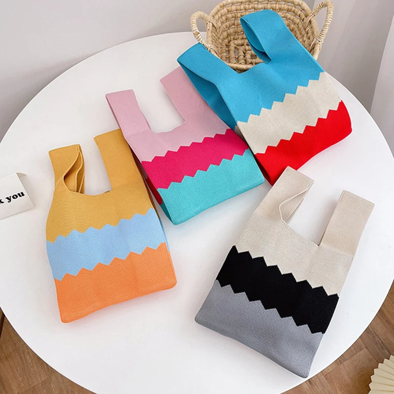 Charming Knitted Beach Bag ποΈβ¨ - Trendy Tote with Woven Wrist Pouch ππ - Pixie Quill