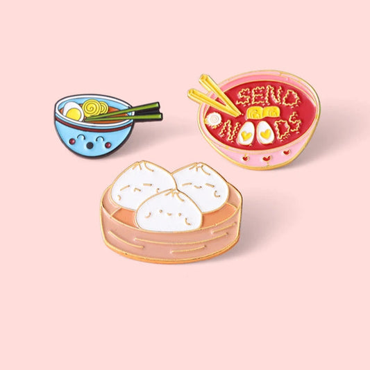 Kawaii Cartoon Ramen Enamel Pin 🍜✨ - Cute Brooch with Bowl & Chopsticks for Denim Shirts & Gifts 🎁💖