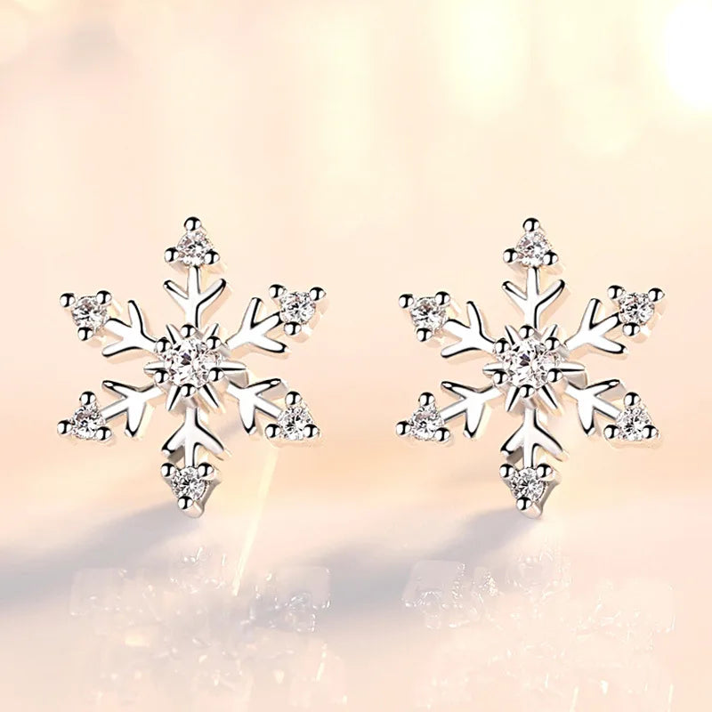 Delicate Snowflake Charm Stud Earrings Women Christmas Gift Crystal Zircon ❄️✨