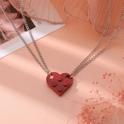 Kawaii Heart Brick Love Necklaces for Couples 💖👫 - Adorable LEGO-Inspired Jewelry Gift for Valentine's Day!