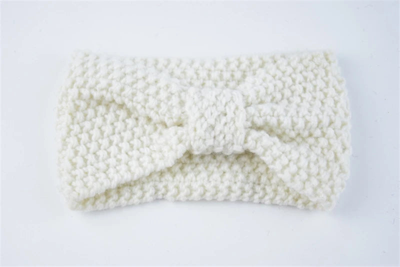Kawaii Cozy Bowknot Knitted Headband 🎀 | Handmade Winter Hair Accessory for Stylish Women ❄️🌟