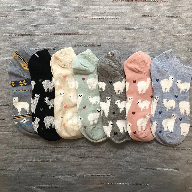 Kawaii Alpaca Love Heart Ankle Socks 🦙❤️ | Cozy Cotton Animal Print for Ultimate Comfort! 🧦✨