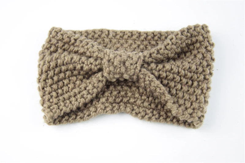 Kawaii Cozy Bowknot Knitted Headband 🎀 | Handmade Winter Hair Accessory for Stylish Women ❄️🌟