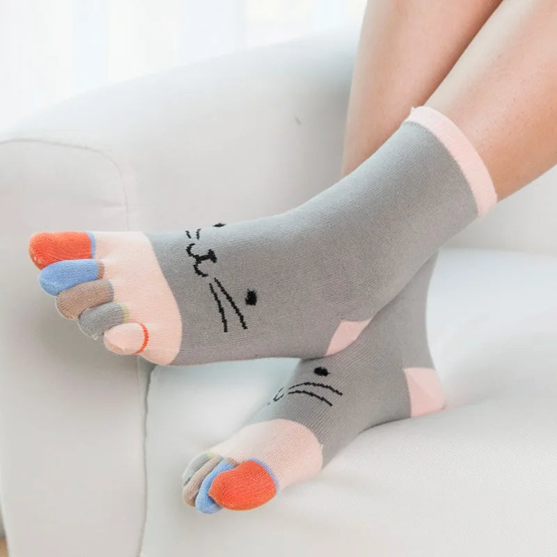 Kawaii Cat Cartoon Five Finger Socks 🐾🎨 | Soft & Colorful Women's Toe Socks for All Seasons 🌈✨