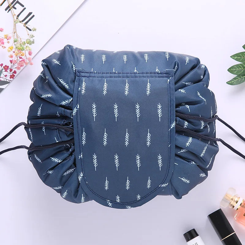 Kawaii Floral Drawstring Makeup Bag 🌸✨ | Portable Waterproof Cosmetic Pouch for Travel & Toiletries 💖👜