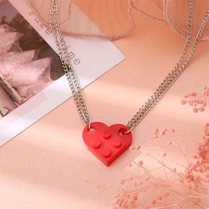 Kawaii Heart Brick Love Necklaces for Couples 💖👫 - Adorable LEGO-Inspired Jewelry Gift for Valentine's Day!