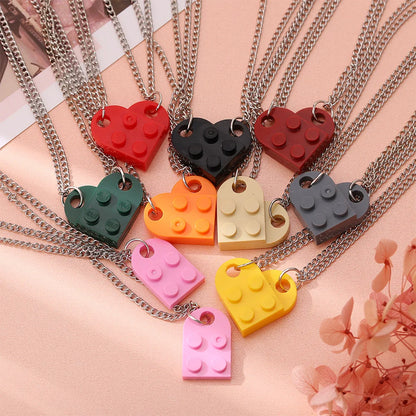 Kawaii Heart Brick Love Necklaces for Couples 💖👫 - Adorable LEGO-Inspired Jewelry Gift for Valentine's Day!