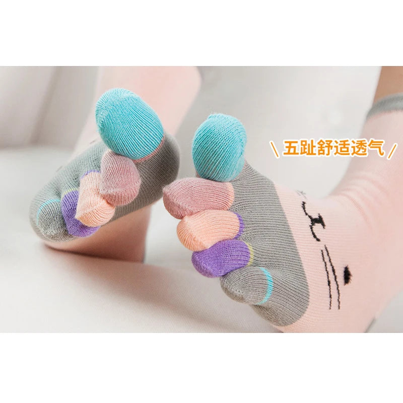 Kawaii Cat Cartoon Five Finger Socks 🐾🎨 | Soft & Colorful Women's Toe Socks for All Seasons 🌈✨