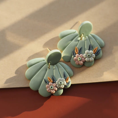 Shell Shape Multicolor Flower Pendant Chunky Polymer Clay Earrings For Women 💖🌸