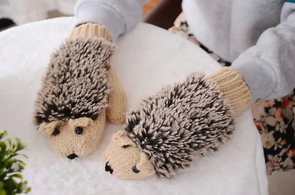 Whimsical Hedgehog All Finger Knit Gloves for Women with Cute Cartoon Charm 🧶🦔