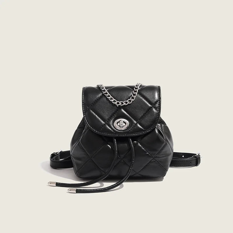 Kawaii 2024 Rhombus Chain Backpack 👜✨ | Cute White Women's Fashion Bag 🌸💖