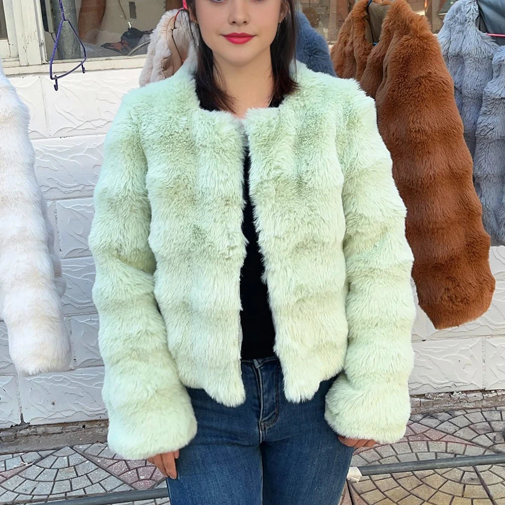 Kawaii Cozy Faux Fur Dream Coat for Women 🐻✨ | Trendy Short Plush Jacket for Autumn & Winter 2024! ❄️💕