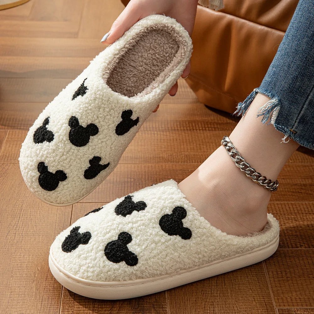 Kawaii Cozy Plush Slippers for All Seasons 🌸🦢 | Cute Indoor Slides with Anti-Slip Comfort for Home & Hotel 🏡✨