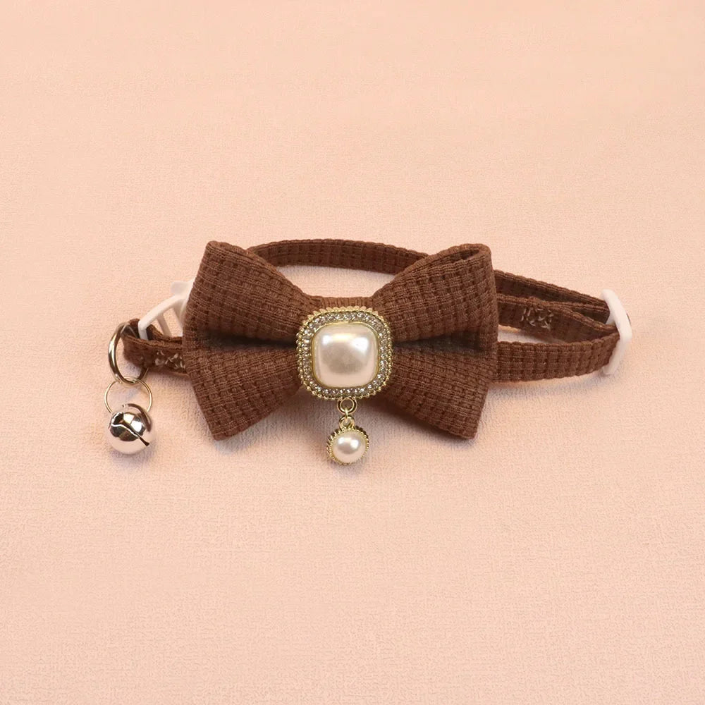 ✨ Adorable Adjustable Waffle Cat Collar with Vintage Pearl & Bow 🎀🐾 - Perfect for Trendy Tails! 🐱🌟