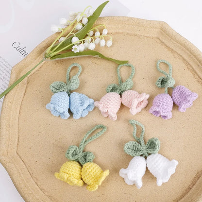 Whimsical Knitted Flower Keychain Charms Wool Leaf Pendants For Bags 🌸🧶