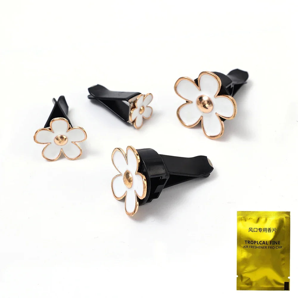 Kawaii Daisy Air Freshener 🌸✨ Cute Mini Flower Clip for Car Aromatherapy & Decoration 🚗💖