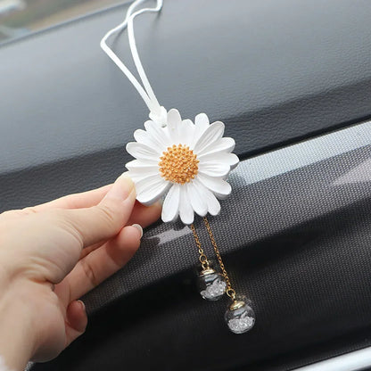 Charming Kawaii Daisy Car Mirror Pendant 🌼✨ | Adorable Plaster Decoration for Auto & Home!