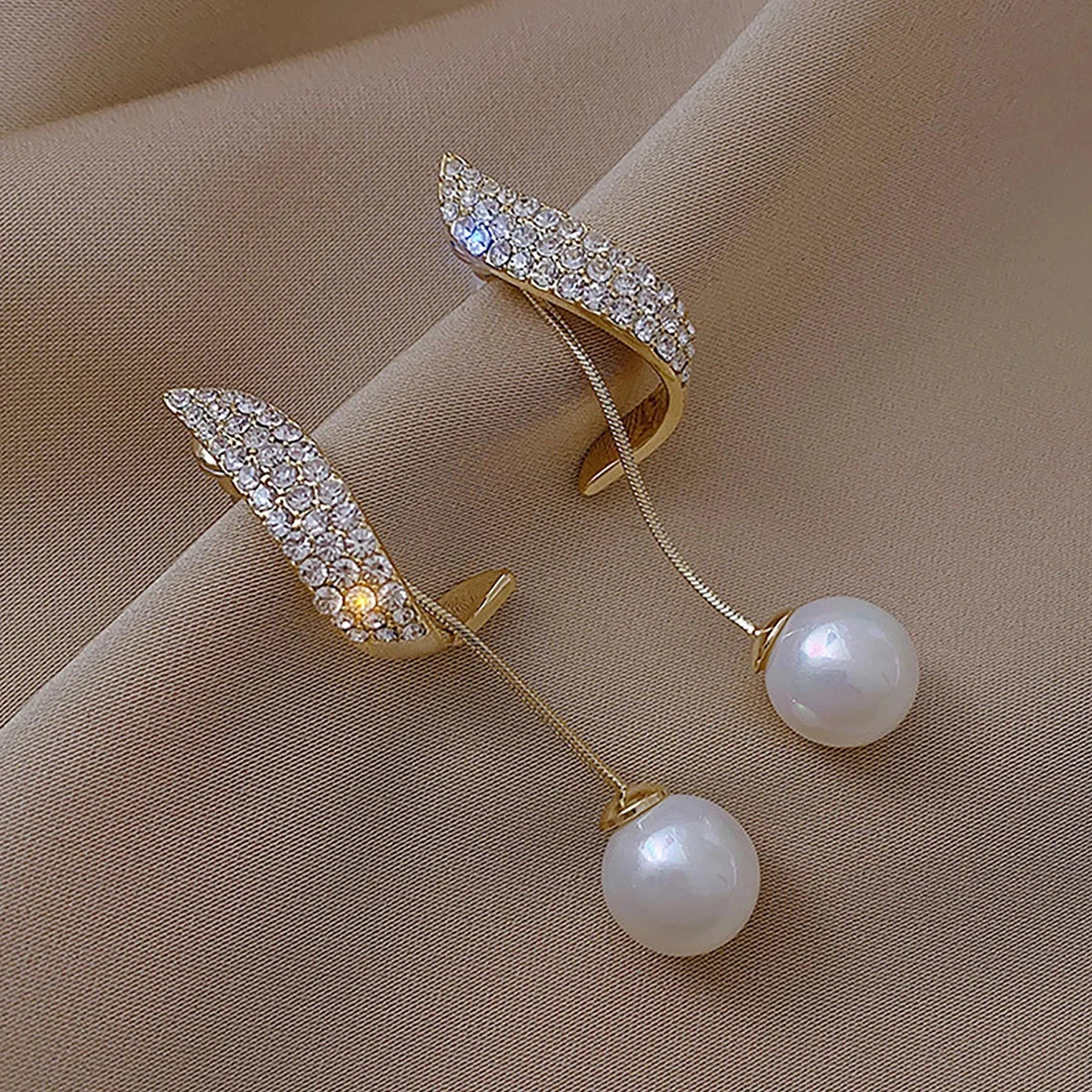 Kawaii Geometric Round Pearl Earrings ✨🌷 Cute Minimalist Jewelry for Trendsetting Women! 🎀