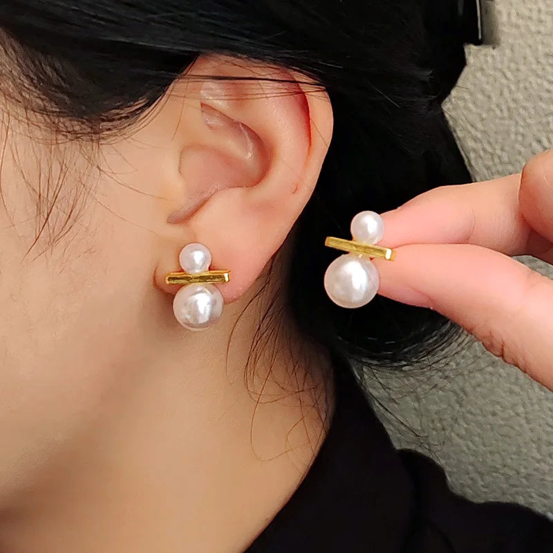 🌸 Adorable Pearl Bow Dangle Earrings 🎀 - Playful Vintage Charm for Fashionistas! 💖 Ideal for Celebrations & Sweet Surprises! 🎊 - Pixie Quill