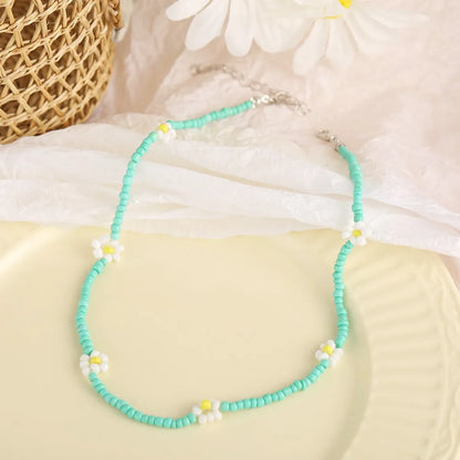 Whimsical Blossom Pearl Choker 🌸✨ Cute Colorful Beaded Necklace for Trendy Women! 🎀💖