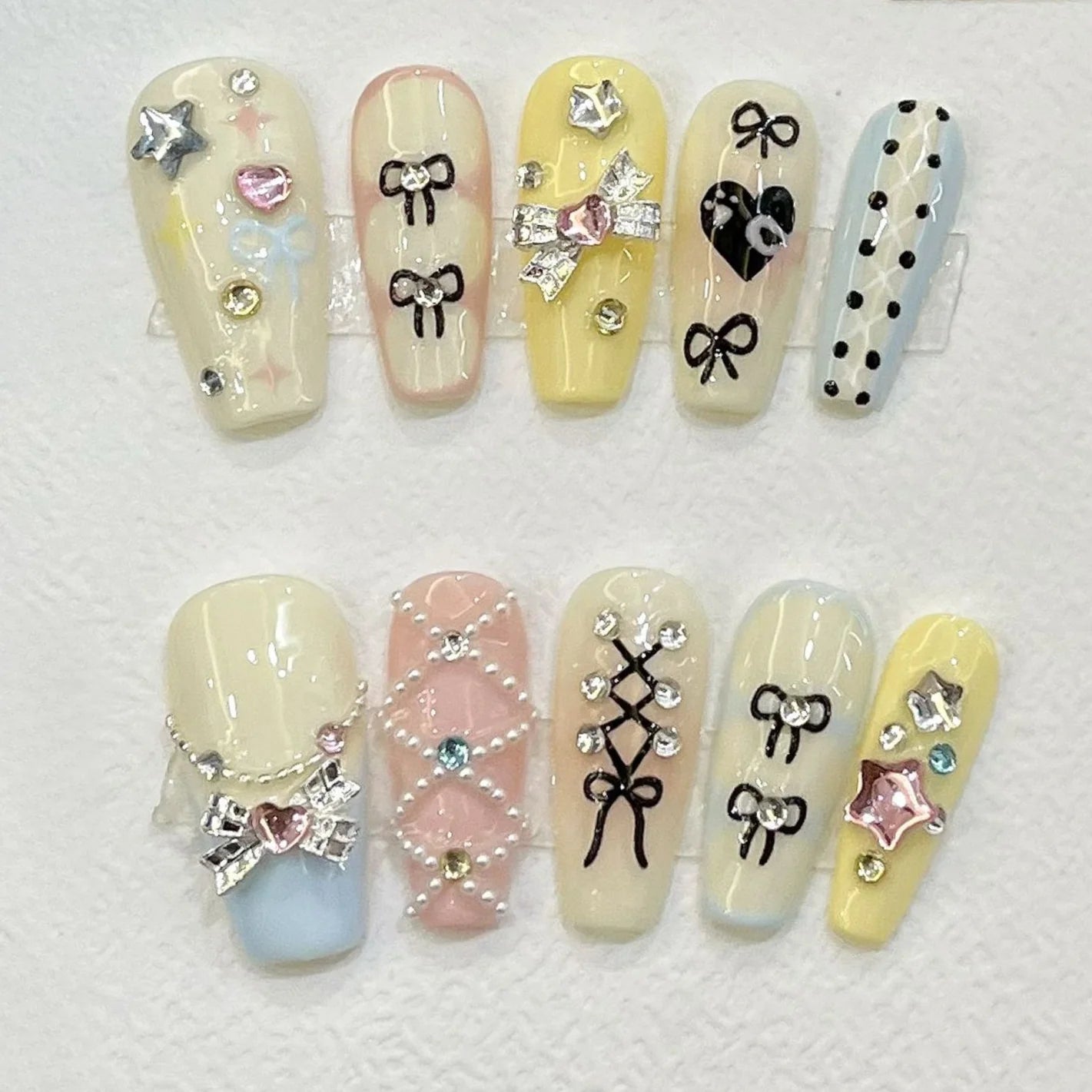 Kawaii Shimmering 10Pcs Handmade Press-On Nails ✨💖 Bowknot Design Coffin Style - Cute & Elegant Full Cover Nail Tips!