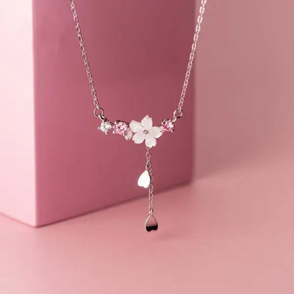 Kawaii Pink Cherry Blossom Crystal Pendant Necklace 🌸✨ | Sweet Flower Charm for Women’s Weddings & Parties 🎉💖