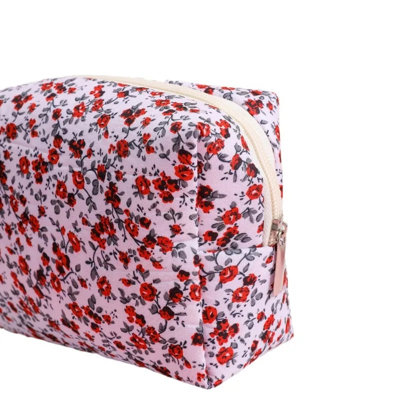 Kawaii Floral Makeup Organizer 🌸✨ Cute Travel Case for Cosmetics & Brushes 👜💖