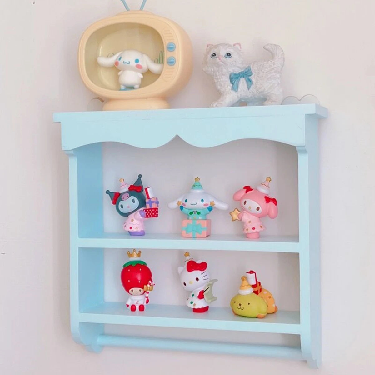 Kawaii Heart-Shaped Pink Wall Shelves 💖✨ - Adorable Wooden Cosmetic Rack for a Dreamy Bedroom!