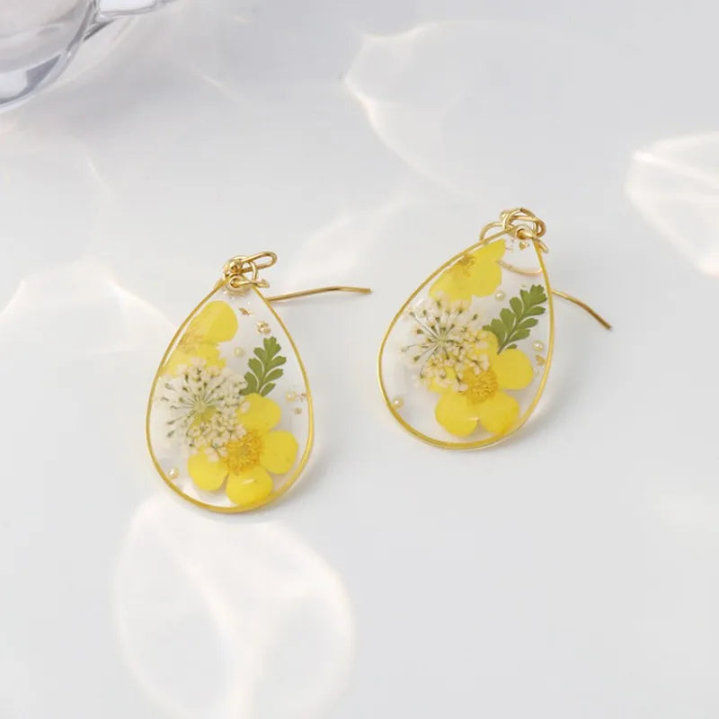 Pastel Pressed Flower Resin Drops Earrings 🌸 Elegant Geometric Jewelry For Women