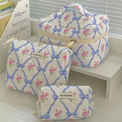 Kawaii Bow Flower Quilted Makeup Bag 🌸✨ | Adorable Zipper Cosmetic Organizer for Girls 🎀💖