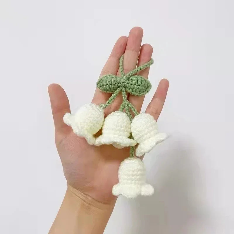 Whimsical Knitted Flower Keychain Charms Wool Leaf Pendants For Bags 🌸🧶