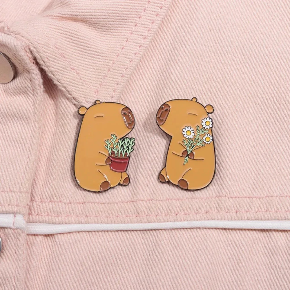 Kawaii Capybara Enamel Pins 🐾 Cute Animal Brooches for Bags & Shirts 🎒 Perfect Gift for Friends & Kids! 🌟