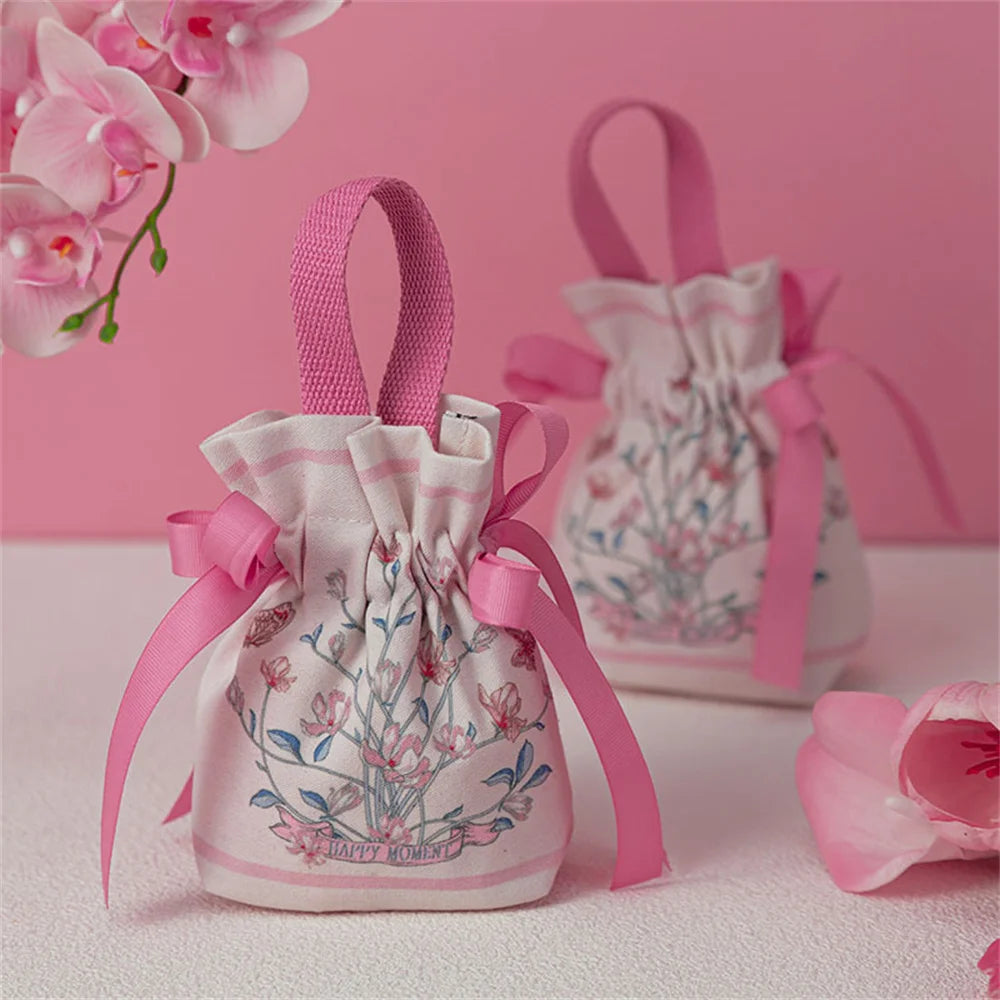 Charming Floral Treat Bags 🌸🍬 - Adorable Drawstring Pouches for Sweet Surprises! 🎁✨