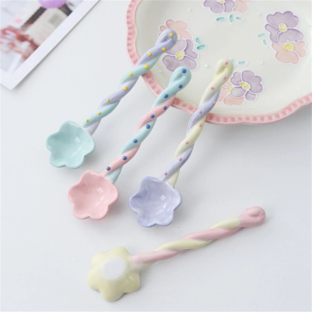 🌼 Charming Macaron Flower Spoon 🍭 Adorable Tableware for Sweet Treats! 🌈 - Pixie Quill