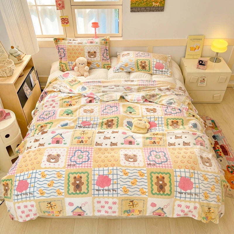 Cute Strawberry Dreams 🍓✨ Cozy Flannel Blanket for Kids - Perfect for Cuddles & Adventures! 🌟🛋️ - Pixie Quill