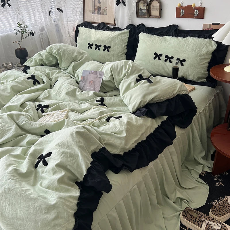 Kawaii Princess Black Bow Bedding Set 🖤✨ Soft Cotton Duvet Cover & Pillowcases for Dreamy Sleep 💤🌸
