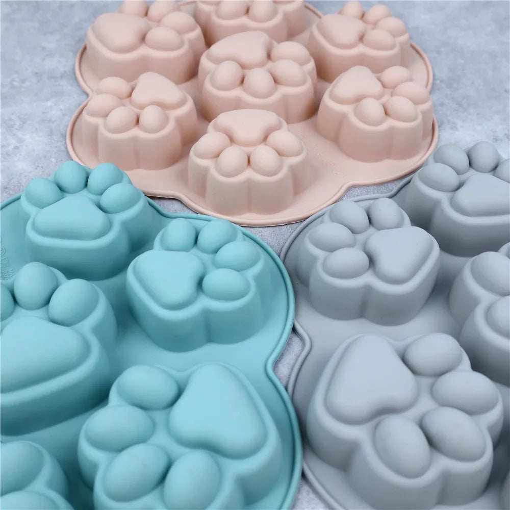 Paw Print Silicone Mold for Dog Cat Treats Candy Fondant Soap 🐾