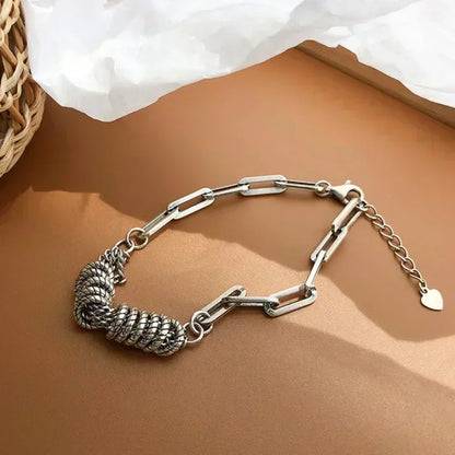 Whimsical Boho Star & Daisy Pearl Charm Bracelet Set 🌼✨ - Adjustable Eight-Piece Bangle for Fashionistas!