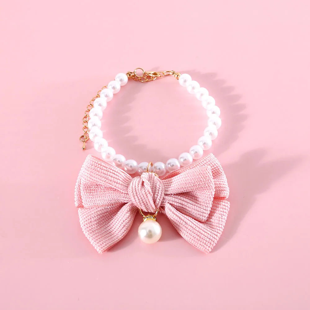 ✨ Sparkling Pet Pearl Collar with Adorable Bowtie 💖 - Bling Jewelry for Your Furry Friends! 🐾