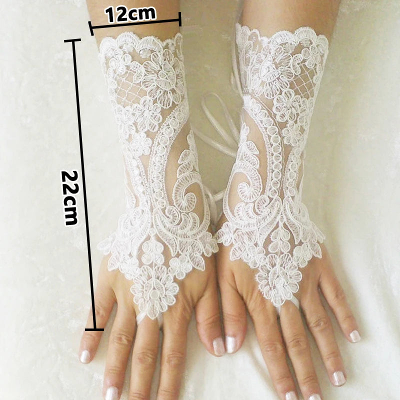 Wedding Fingerless Lace Gloves White Black Glam Party Accessory 💖✨