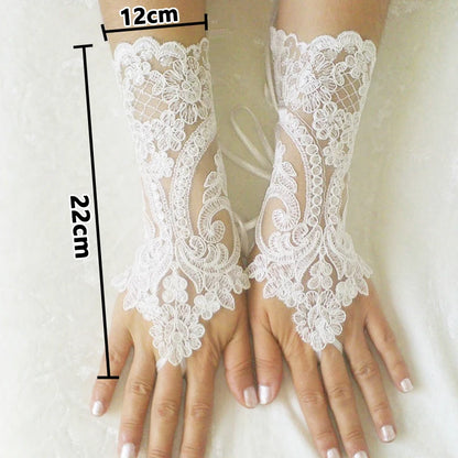 Wedding Fingerless Lace Gloves White Black Glam Party Accessory 💖✨